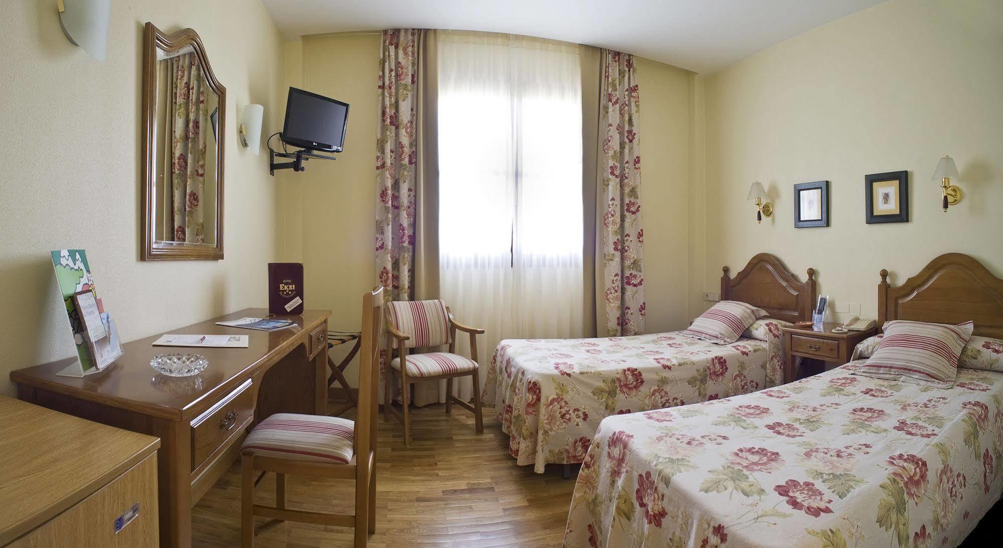 Hotel Ekai Ecay Pokoj fotografie